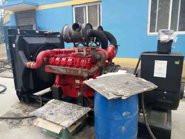 晋安关于柴油发电机组水箱污垢的产生与清理