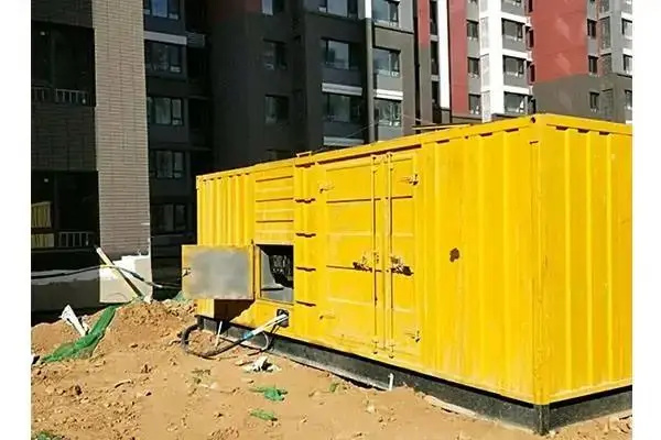 晋安发电机租赁中燃油压力过低会对发动机的哪些部件造成损坏？