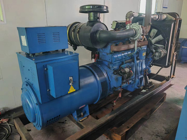 晋安100kW柴油发电机组使用多级机油有哪些优缺点？