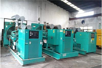 晋安如何判断汽油发电机组电瓶的使用寿命？